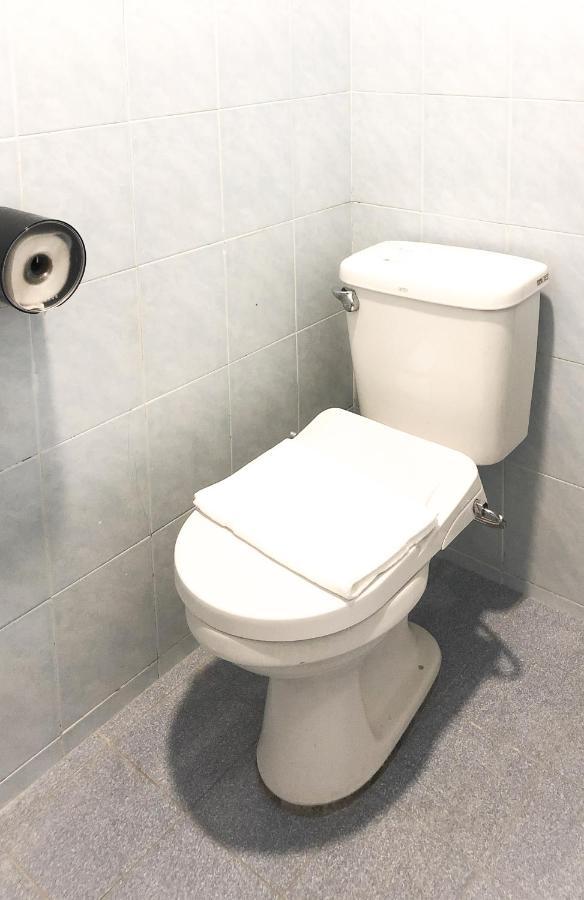 Hotel Hako Xpress Tmn Skudai Baru Exteriér fotografie